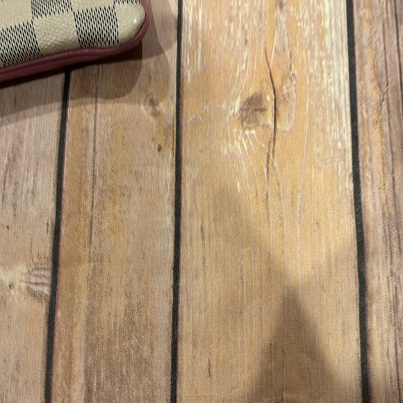 Remade Louis Vuitton  Damier Azur pouchette with pink soft peddled pink leather - Picture 4 of 4